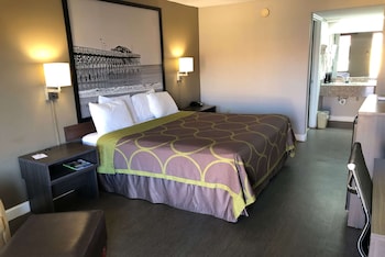 Room, 1 King Bed, Non Smoking