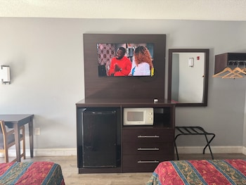 Room, 2 Queen Beds
