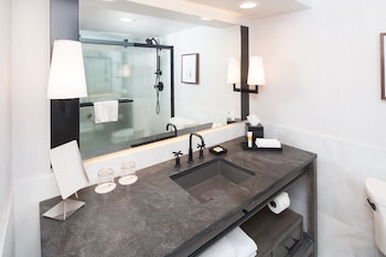 Superior Room, 2 Queen Beds, Lakeside