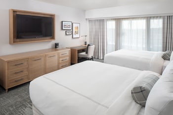 Superior Room, 2 Queen Beds, Lakeside