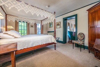 14 - Rhodes Suite