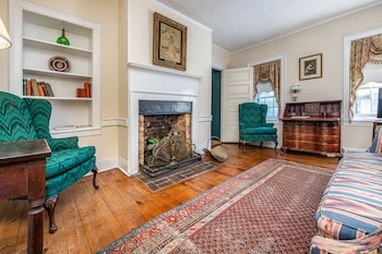14 - Rhodes Suite