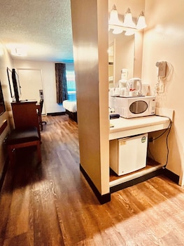 Standard Room, 2 Queen Beds