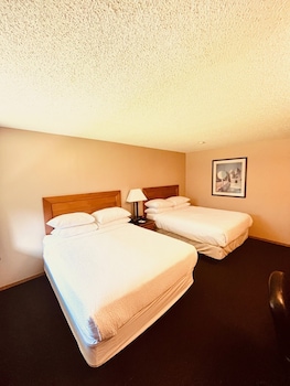 Standard Room, 2 Queen Beds