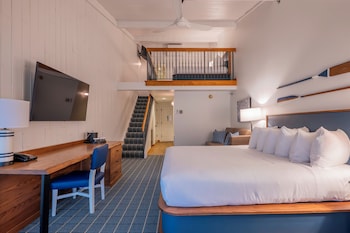 Loft, 1 King Bed