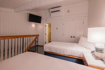 Loft, 1 King Bed