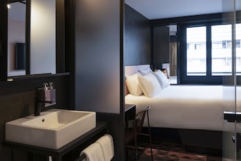 Chambres Adjacentes 1 Chambre 2 lits simples et 1 Chambre double
