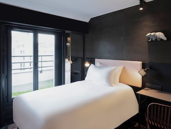 Tribe Essential Single Room