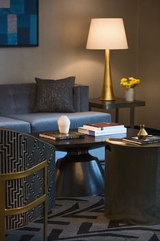 Suite, 1 King Bed with Sofa bed (Hospitality Suite)