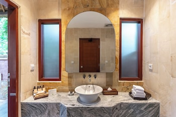 Room, Beachfront