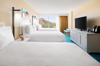 Room, Multiple Beds (Diamond Head View)