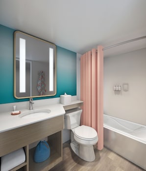 Room, 2 Double Beds, City View