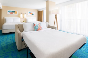 Junior Suite, 2 Double Beds, Partial Ocean View