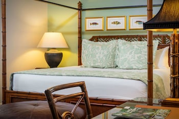 Luxury Penthouse, 1 King Bed, Ocean View (Suite)