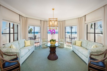 Luxury Penthouse, 1 King Bed, Ocean View (Suite)