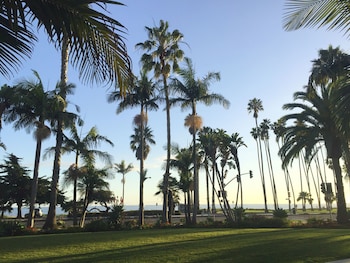 Premium Suite, 1 Bedroom, Balcony, Partial Ocean View