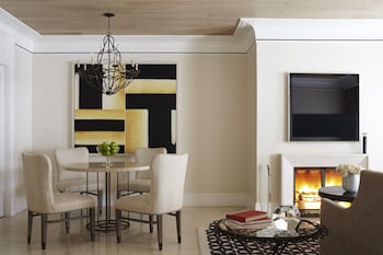 Stone Canyon Suite