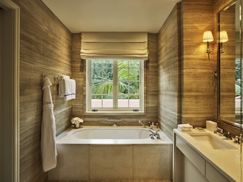 The Bell Suite