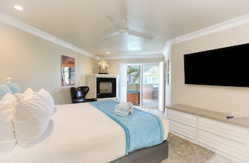 Deluxe City View Room with Hot Tub