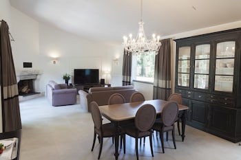 Villa Marie 2 chambres, piscine chauffée et jardin