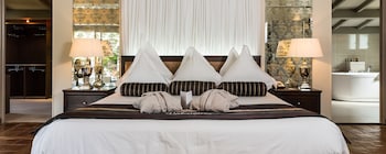 Suite Van Gogh, private pool and garden