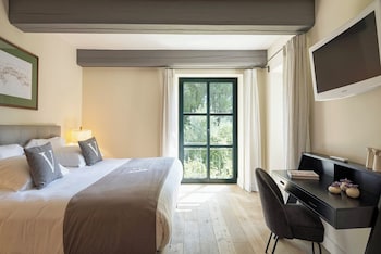 Mas Sarah, 5 chambres piscine chauffée et jardin
