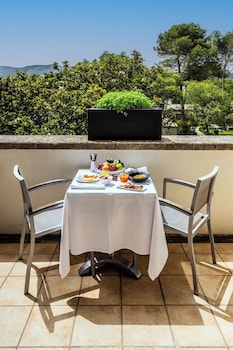 Deluxe room, terrace "with free spa access"