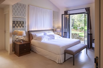 Villa Marie 2 chambres, piscine chauffée et jardin