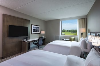 Room, 2 Double Beds (Hearing Accessible)