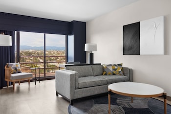 Suite, 1 Bedroom, City View