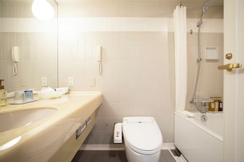 Economy Class Triple Room (29sqm)