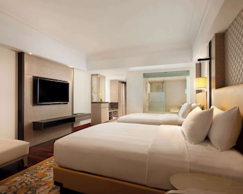 Room, 2 Twin Beds, Pool View, Tower (Cliff Tower)