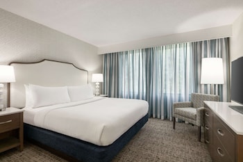Suite, 1 King Bed, Corner