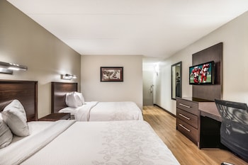 Deluxe Room, 2 Double Beds (Smoke Free)