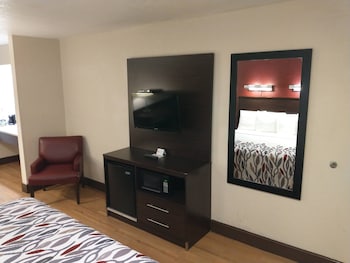 Suite, 1 King Bed, Non Smoking