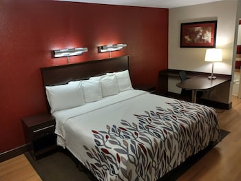Suite, 1 King Bed, Non Smoking