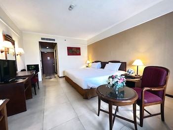 Superior Room, 1 King Bed