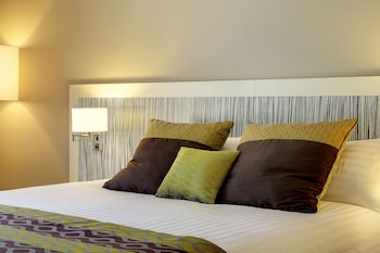 Superior Room, 1 King Bed, Non Smoking, Terrace (Larger Room)