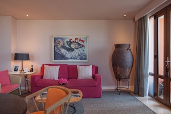 Premium Suite, 1 King Bed, Terrace, Sea View (Grau Suite)