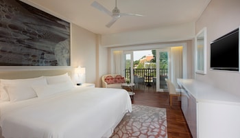 Room, 1 King Bed, Garden View