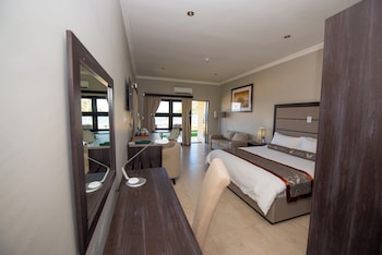 Studio, Lake View (Lakeview Studio Room)