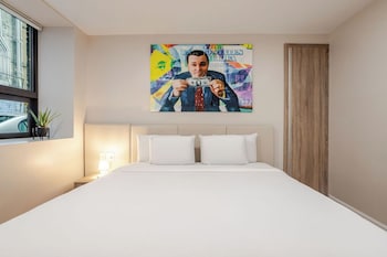 Deluxe Room, 1 King Bed