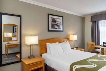 Traditional Room, 1 Queen Bed