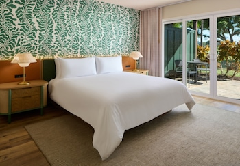 Royal Bungalow 2-Bedroom Suite