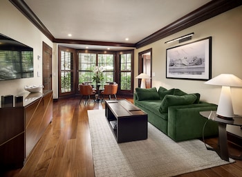 Wisteria Two Bedroom Suite