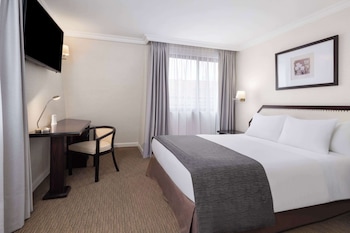 Standard Room, 1 Queen Bed, Non Smoking