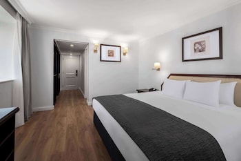 Standard Room, 1 Queen Bed, Non Smoking