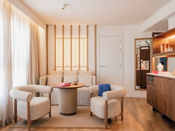 Suite, 2 Bedrooms (Exclusive ME )