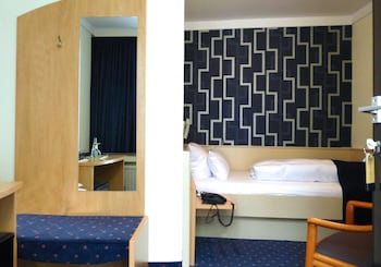 Comfort Single Room