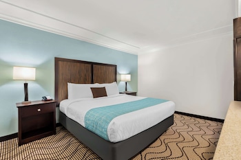 Suite, Multiple Beds, Non Smoking, Balcony (with Sofabed)